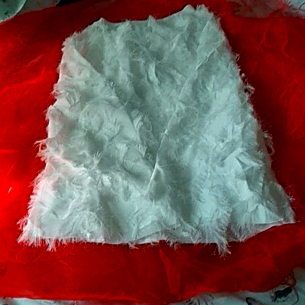 White  feathers aline skirt